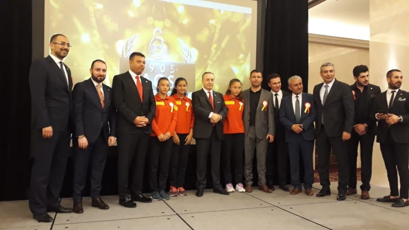 1905 Ags Dernegi Ve Galatasaray Spor Kulubu Yoneticileri Ile Bulusma Metin Oktay Ortaokulu